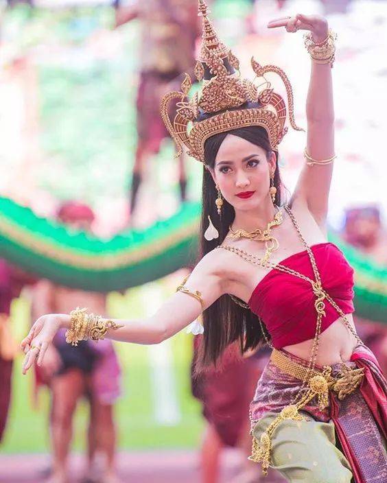 世界の民族美女大集合！(1)