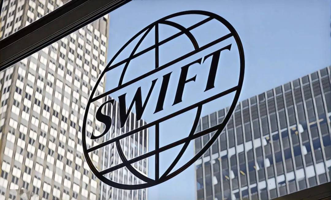 SWIFT に代わる？新しい BRICS 決済システムが登場!