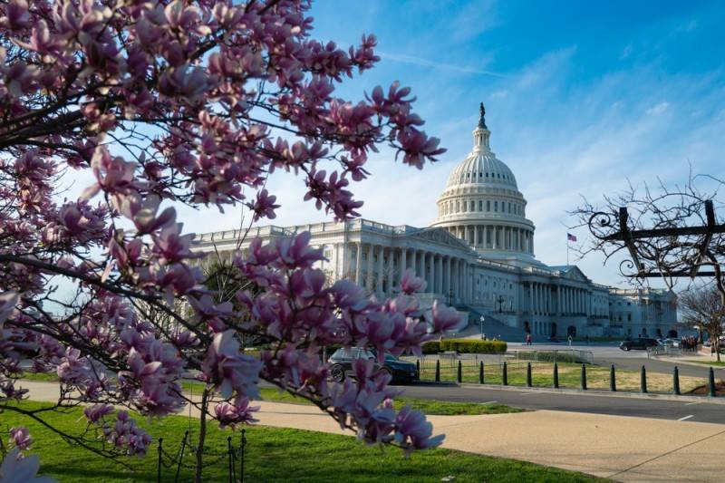 世界の旅行市場の動向: 米国がリード、中国が台頭、新興の旅行先に注目