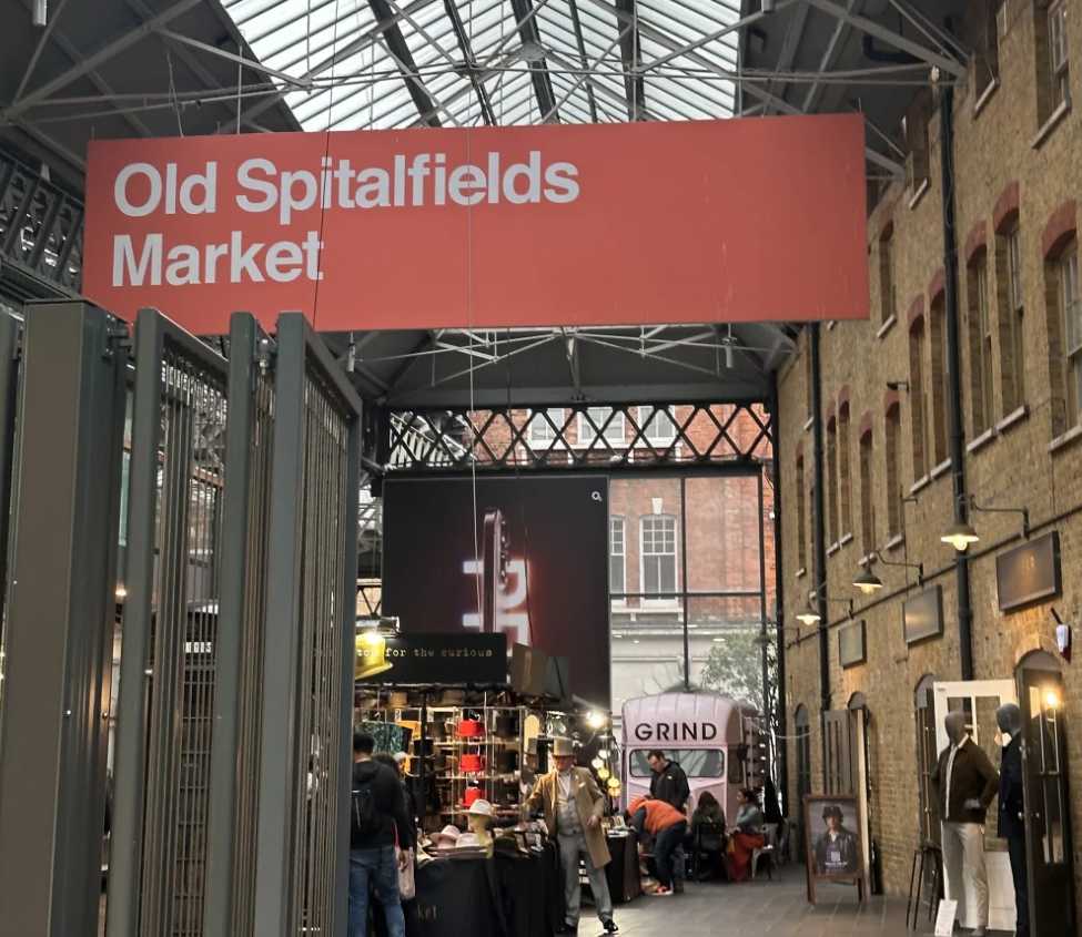オールド・スピタルフィールズ・マーケット：イースト・ロンドンの美食の楽園