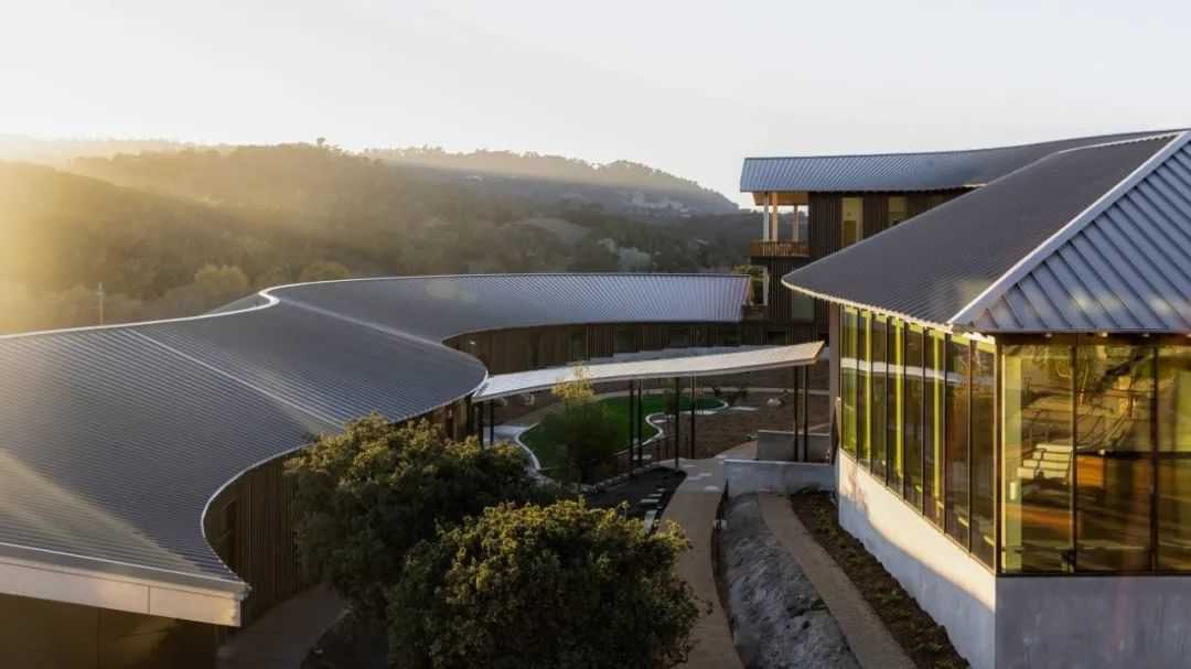 モンタージュ・ヘルス・オハナ・キャンパス:家族の絆と自然を通して心の健康を育む