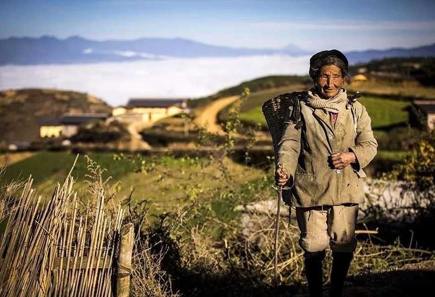 タジキスタンの苦難:中央アジアにおける汚職と貧困