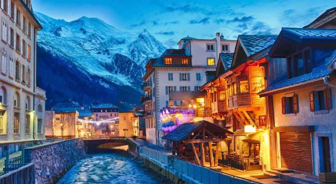 シャモニー・モンブラン:ヨーロッパの山頂にあるアルプスの宝石